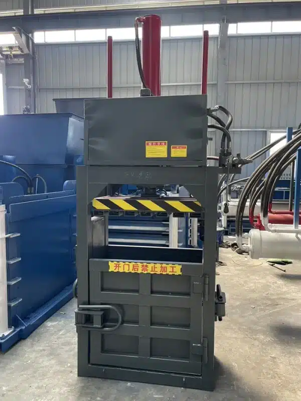 hurda balya makinesi dış görünüm 8 ton